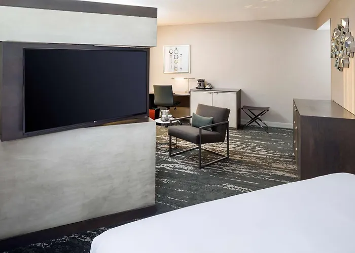 Doubletree By Hilton Boston Logan Airport Chelsea