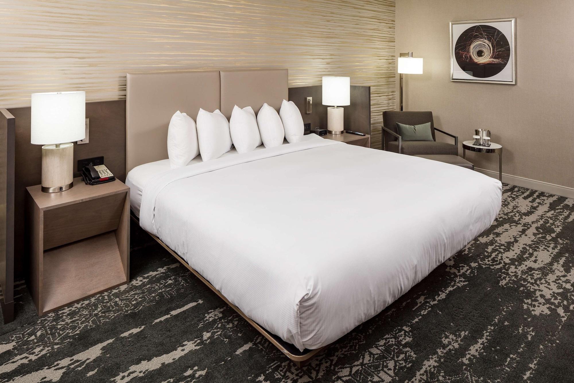 Doubletree By Hilton Boston Logan Airport Hotel 4*
